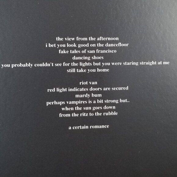 Arctic Monkey's CD Whatever People Say I am, That's What I'm Not w/booklet 2006 - Picture 5 of 8